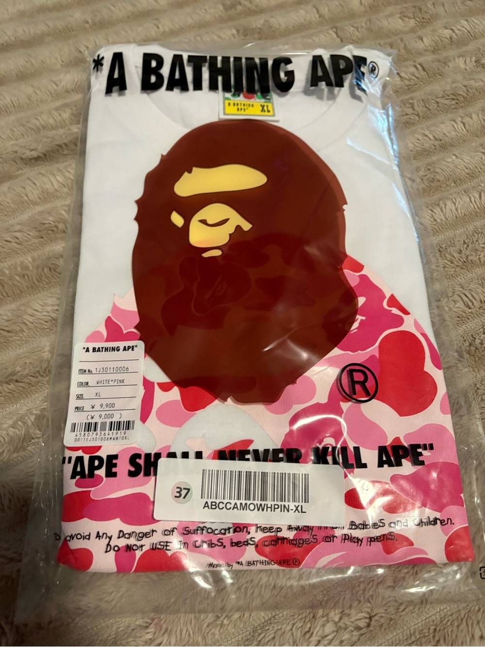 A BATHING APE Men’s White & Pink Camo Ape Head Logo Tee Xl BNWT